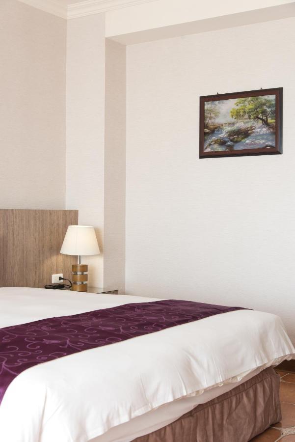 Kending Kaying Hotel Heng-ch'un Buitenkant foto